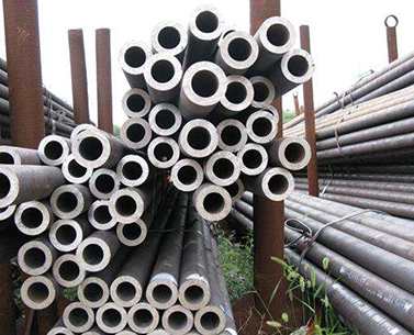 45#無(wú)縫鋼管4.jpg 45#無(wú)縫鋼管4.jpg