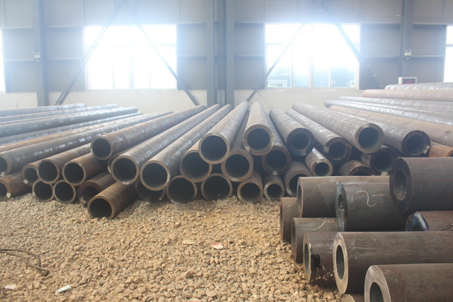 35CrMo無縫鋼管現貨規格供應 35CrMo無縫鋼管現貨規格供應